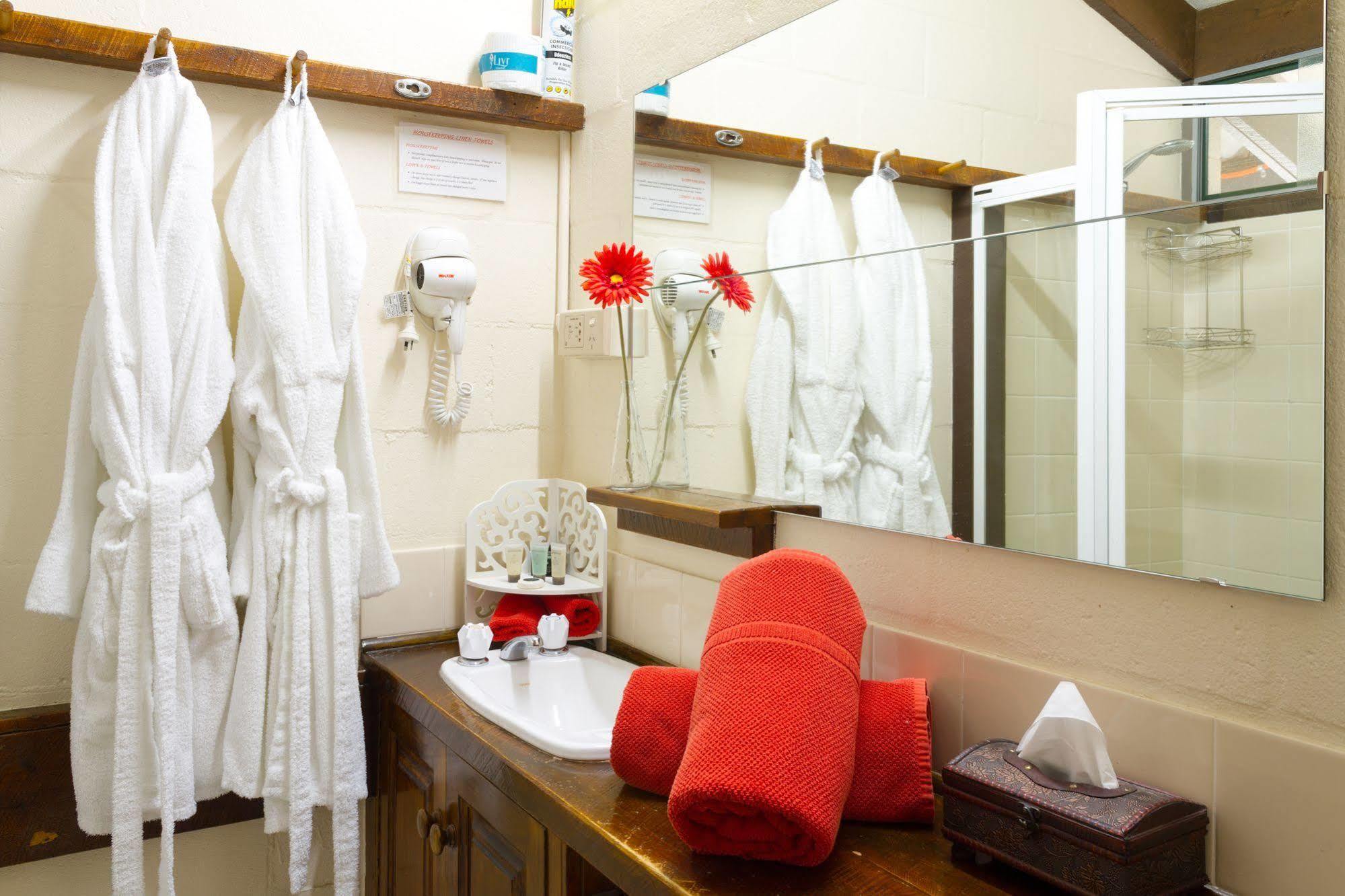 Blackheath Motor Inn Екстериор снимка